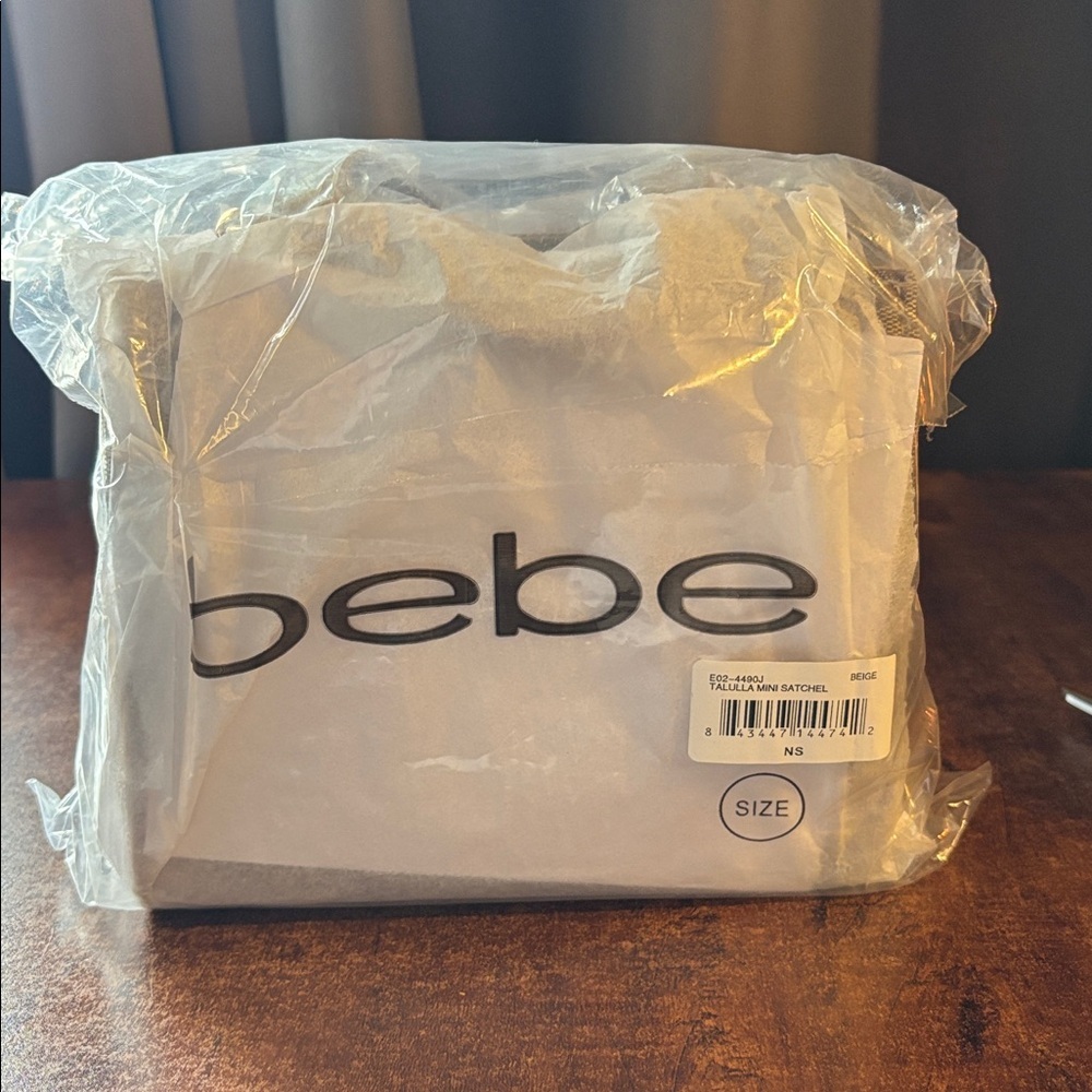 NWT Bebe Tallula Logo Mini Satchel - Picture 10 of 10